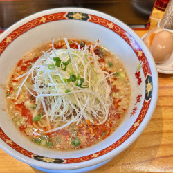 担々麺（1045円）＋パーコー（400円）