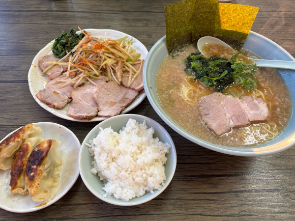 「超特セット　中盛り」@ラーメンショップ つくば店の写真