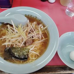 中ネギラーメン　　　900円　玉子　50円