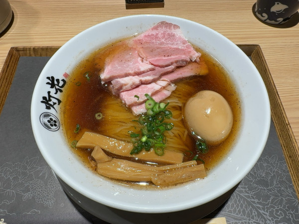 「特製中華そば　1276円　麺硬め」@鯛塩そば 灯花 浦和PARCO店の写真