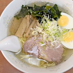 塩ラーメン＋ゆで玉子