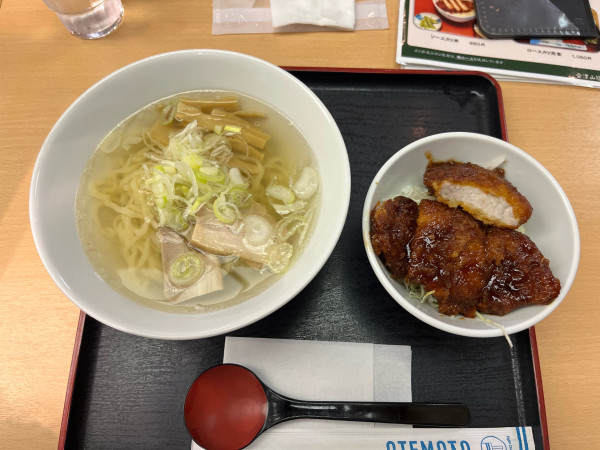 「塩ラーメン、ミニソースカツ丼セット1300円」@会津山塩食堂の写真