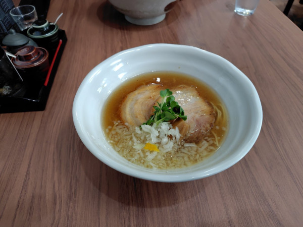 「あごだし麺+四川麻婆丼　950+420」@西山屋の写真