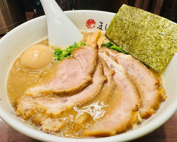 「チャーシューめん【1200円】」@豚骨醤油らーめん まぼろしの写真