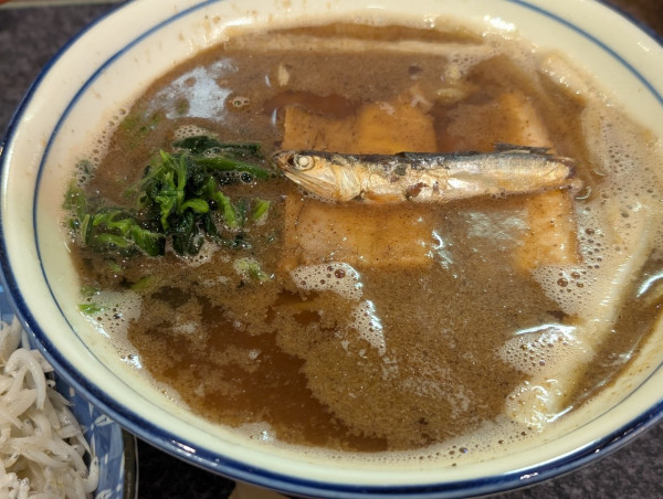 「かけラーメン」@烈志笑魚油 麺香房 三くの写真