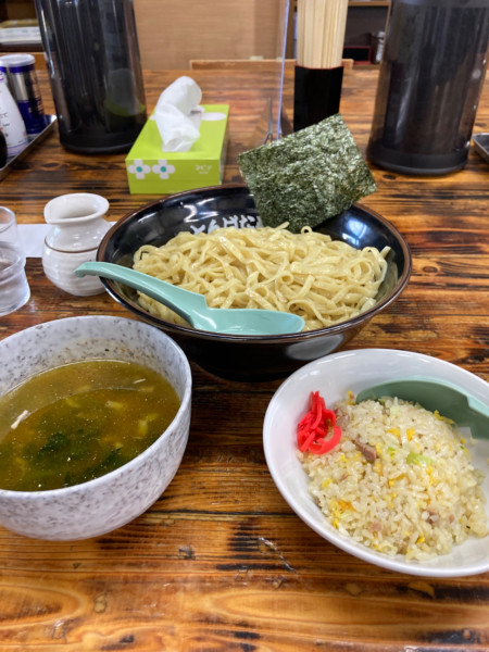 「つけ麺チャーハンセット」@とんぱた亭 三枚町店の写真