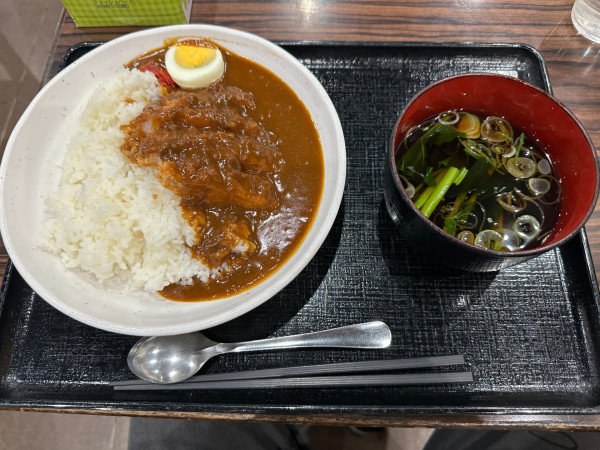 「かつカレーライス（並盛）880円」@そば三昧 高崎店の写真