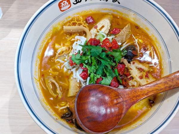 「麻辣湯ビャンビャン麵」@西安𰻞𰻞麺 西北高家 亀戸店の写真