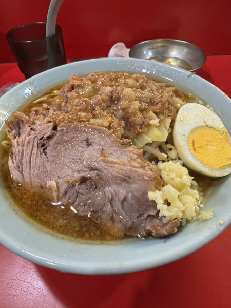 「ラーメン少な目」@ラーメン富士丸 明治通り都電梶原店の写真