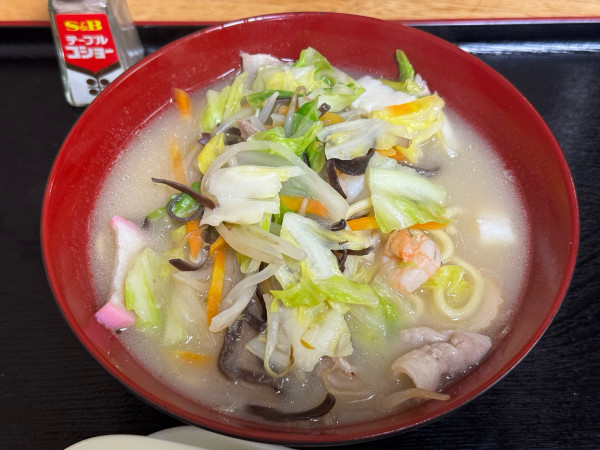 「チャンポン　780円」@安い定食屋の写真