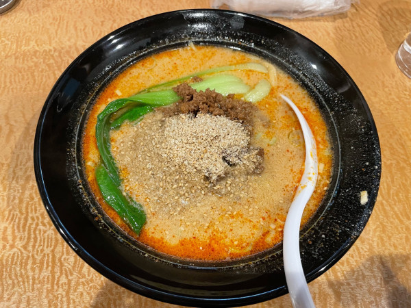 「特濃白胡麻担々麺」@新中華食堂 天海の写真