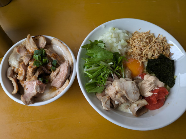 「【限定】明太子クリームマヨネーズまぜそば➕チャーシュー丼」@麺屋 扇 SENの写真