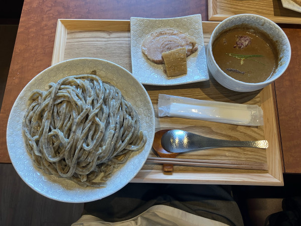 「御影つけめん中+麺増し100g」@手打式特級多加水 御影麺 鏑矢の写真