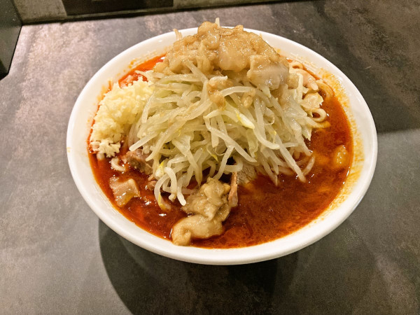 ラーメンRED（1,050円）