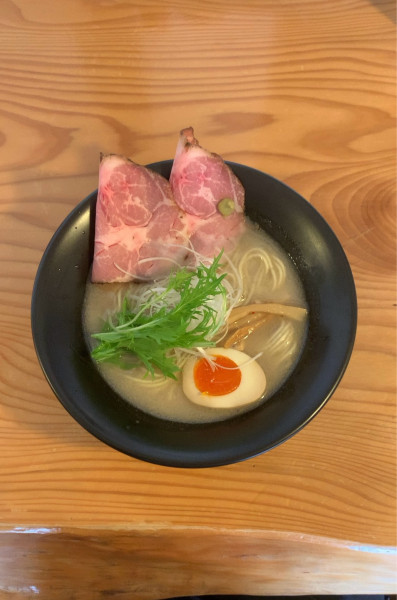 「牛骨白湯」@ラーメンいっこくの写真