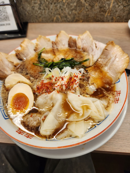 「特製焼豚中華そば」@麺時 しゅきの写真