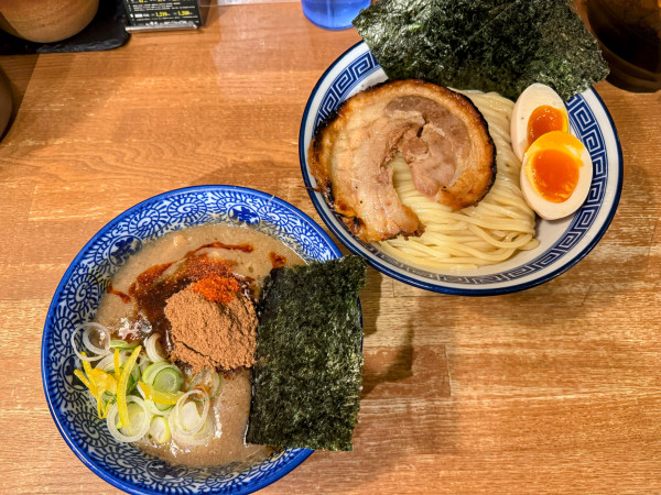 「スペシャル濃厚つけ麺」@麺や兼虎 天神店の写真