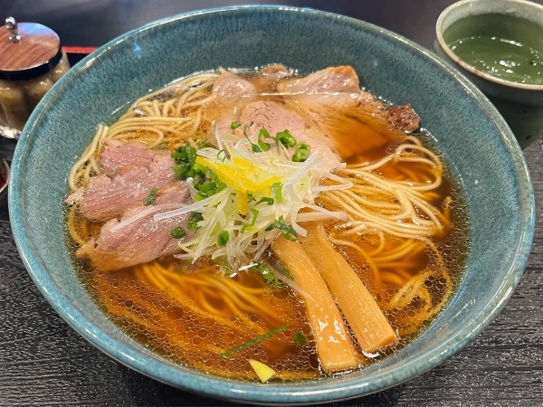 「特製鴨だし醤油ラーメン」@鴨麺と炭焼き処 あさまの写真