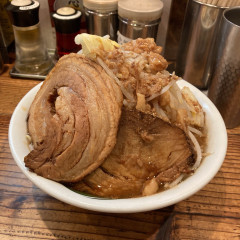 雷 千葉駅前店の画像