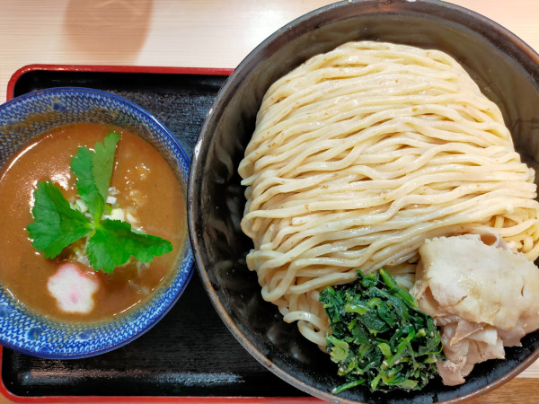 「鶴嶺峰つけ麺(横綱700g)1400円」@らー麺土俵 鶴嶺峰の写真