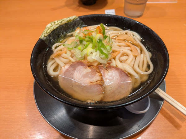 「やわらかめん　大盛」@六厘舎の写真