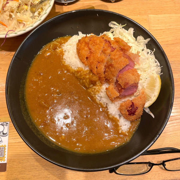 「燻製 鴨カツカレー」@カレーショップ C&C 桜ヶ丘の写真