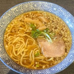 煮干し中華そば913円他