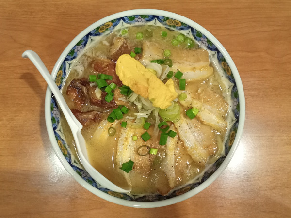 「肉増し中華そば」@中華そば 領寿庵の写真