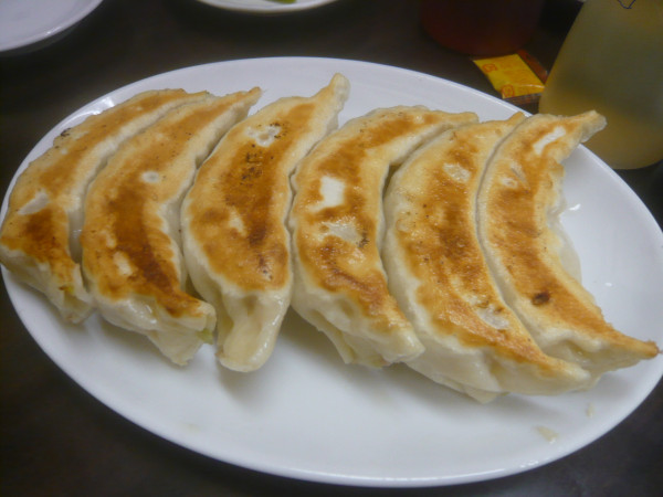 「ジャンボ餃子（6ヶ）」@ラーメン餃子専科 天下一の写真