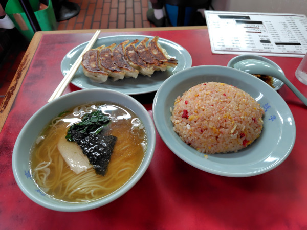 「ラーチャンと餃子¥1595」@江戸っ子ラーメン 珉亭の写真