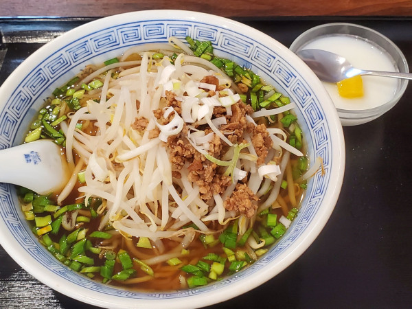 「秘制鍋蓋面」@よしだ家の写真