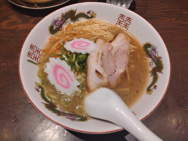 「中華そば¥880-」@丸美商店の写真