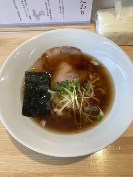 「鶏そば　黒」@自家製麺 鶏そば 4x4の写真