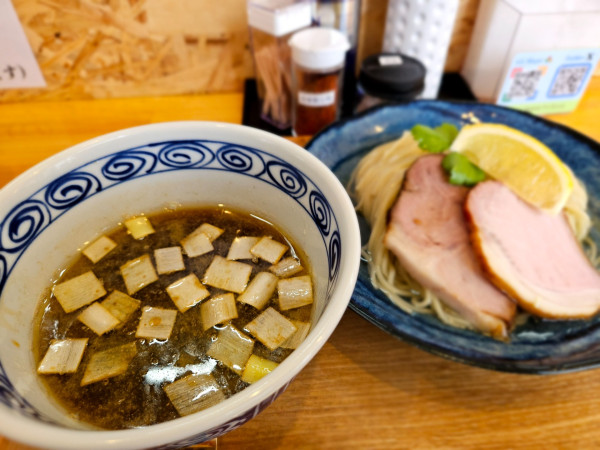 「昆布水つけ麺醤油」@JAPANESE RAMEN マンちゃん 住吉店の写真