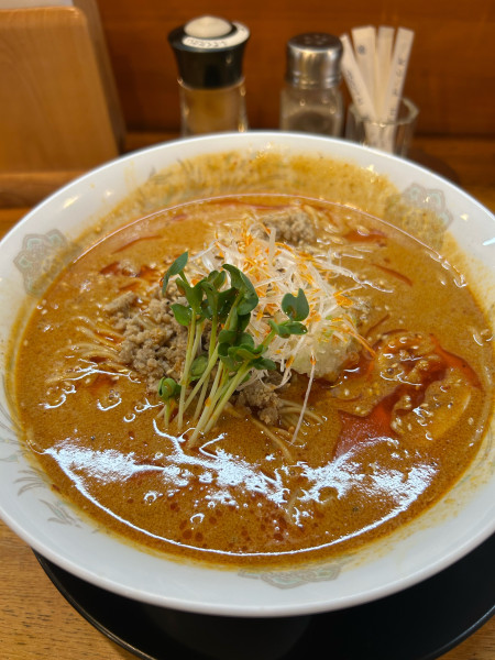 「赤い彗星」@おとなの塩sobaの写真