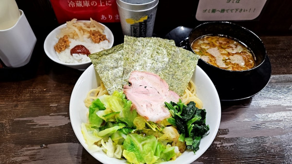 「つけ麺（大盛り）キャベツと🍚」@家系ラーメン ゆくる家の写真