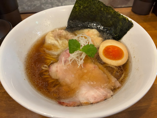 「しょうゆ山椒ラーメン」@麺屋おやゆびの写真