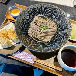 名物かしわ天つけそば（江戸前つゆ）＋純昆布水