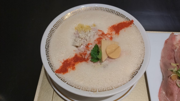 「鯛白湯とろり(大盛)肉寿司セット」@鯛白湯らーめん ○de▽の写真