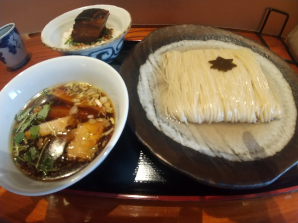 「つけそば+角煮飯」@食煅 もみじの写真