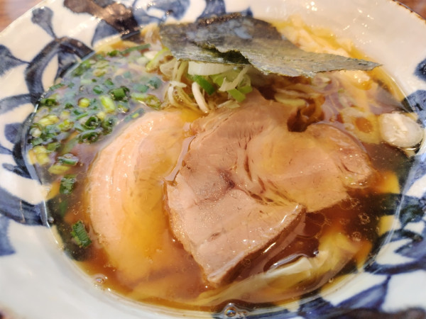 「丸鶏中華そば880円」@昴の写真