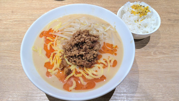「味噌担々麺+ライス(サービス)」@花木流味噌  藤沢店の写真