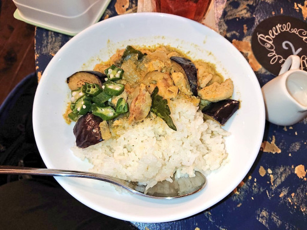 「グリーンカレー」@音喫茶 一乗の写真