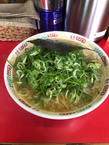 「中華そば大盛り　ネギ増し」@日の出商店の写真