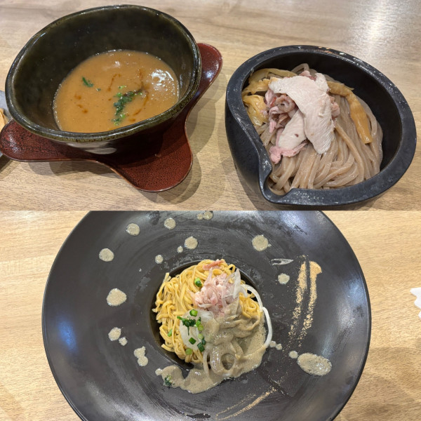 「純鶏濃厚つけ蕎麦+替え玉ずわい蟹ソース」@論露に不二の写真