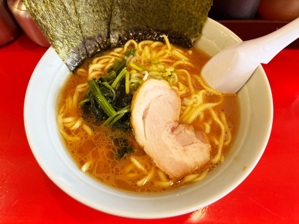 「ラーメン　850円」@おーくら家 本店の写真