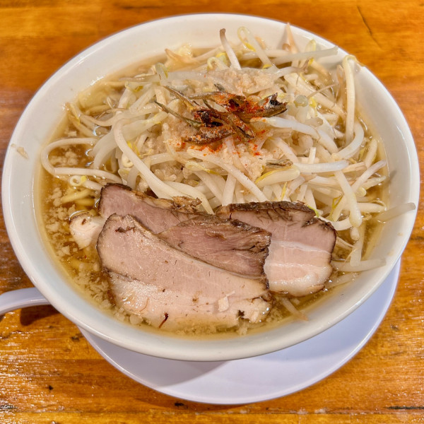 にぼじろー（950円：麺200g・ヤサイ・アブラ）