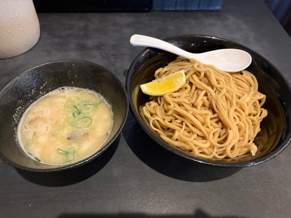 「鶏白湯つけそば（大）」@濃厚鶏そば 晴壱の写真