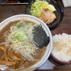 横浜家系ラーメン つき家の画像