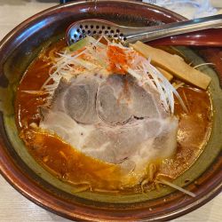 シビ辛味噌ラーメン（並盛・ネギあり・辛さ普通）1,250円